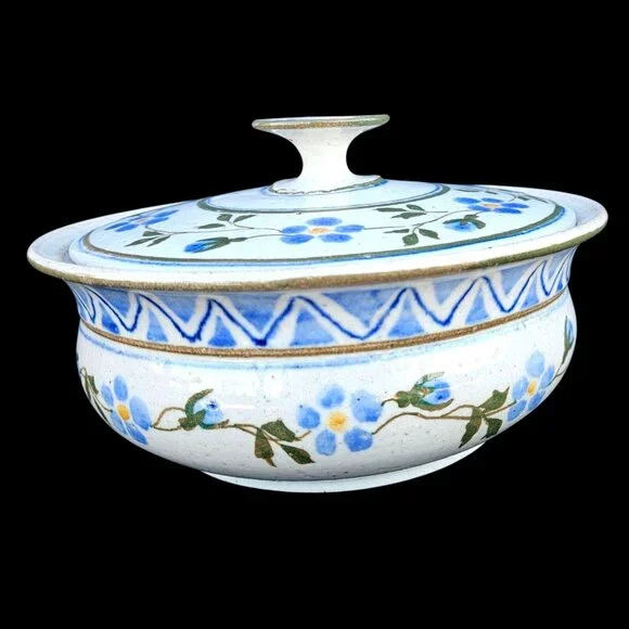 Vintage Studio Pottery Stoneware Ceramic Caserole with Lid Signed Gisela 1979 - Picture 12 of 14